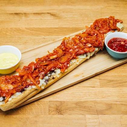 Zapiekanka z Cebulą Smażoną