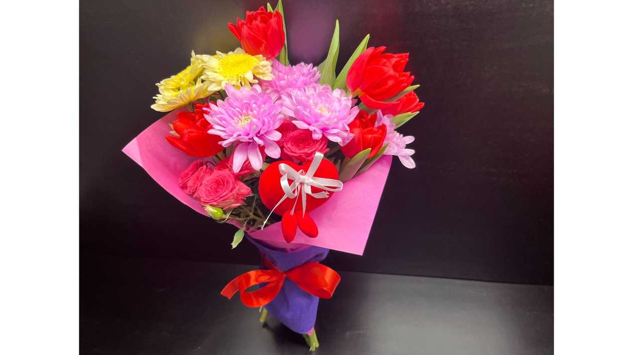 Ziedu Pušķis "Sveicu!"