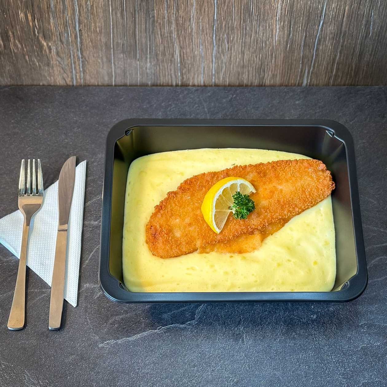 Smažené rybí filé, bramborová kaše, citron /1,3,4,7/