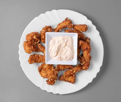 Breaded Chicken Fillets + Sauce