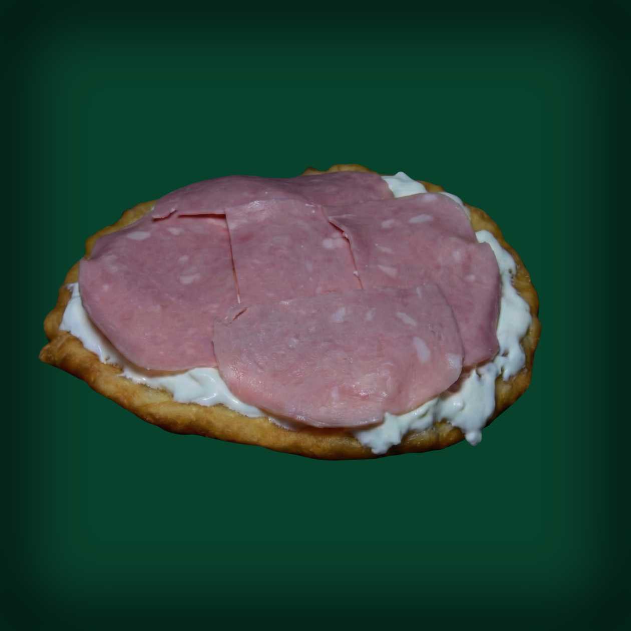 Langos cu Smantana si Sunca