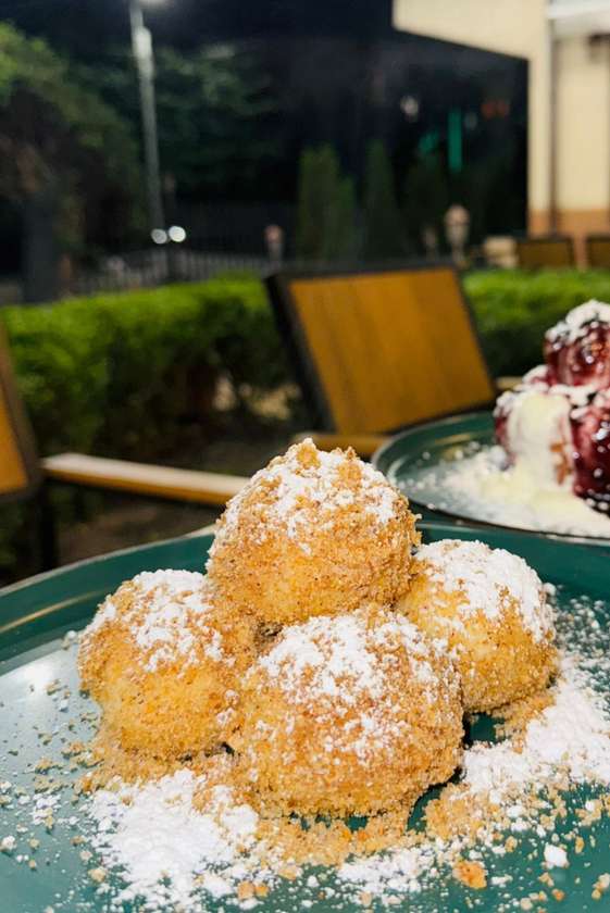 GĂLUȘTE CU PRUNE (350g)