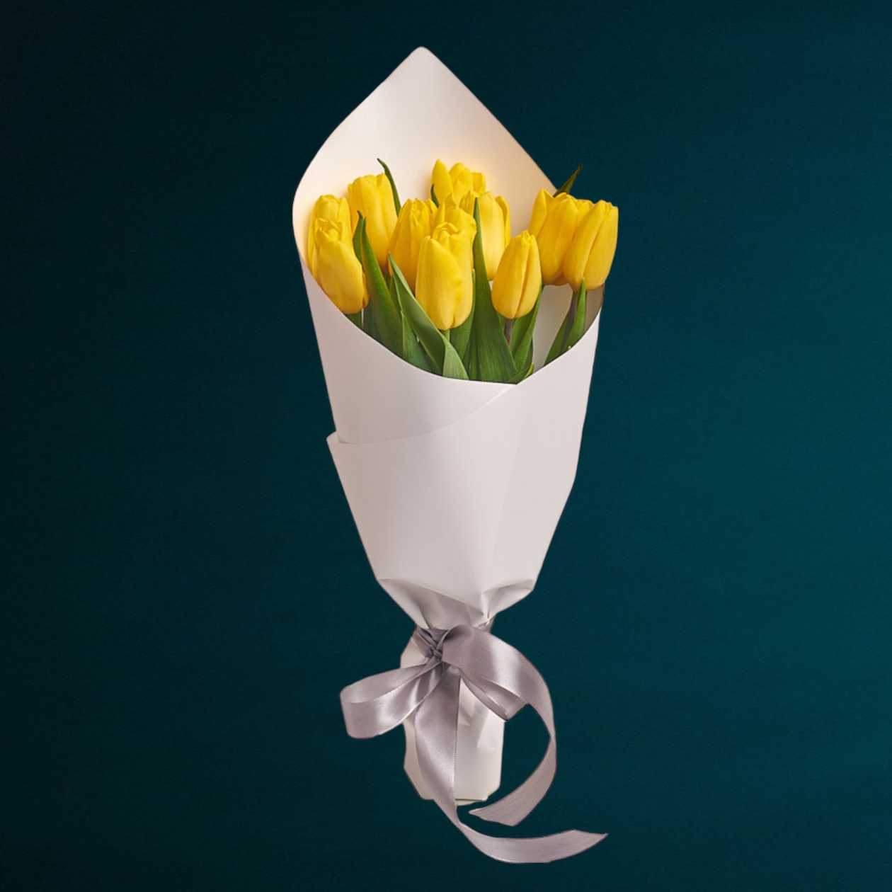 11 Yellow Tulips Bouquet