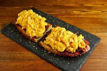 TOSTA DE BACON