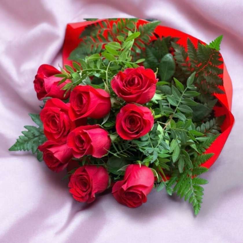 9 Red Roses Bouquet