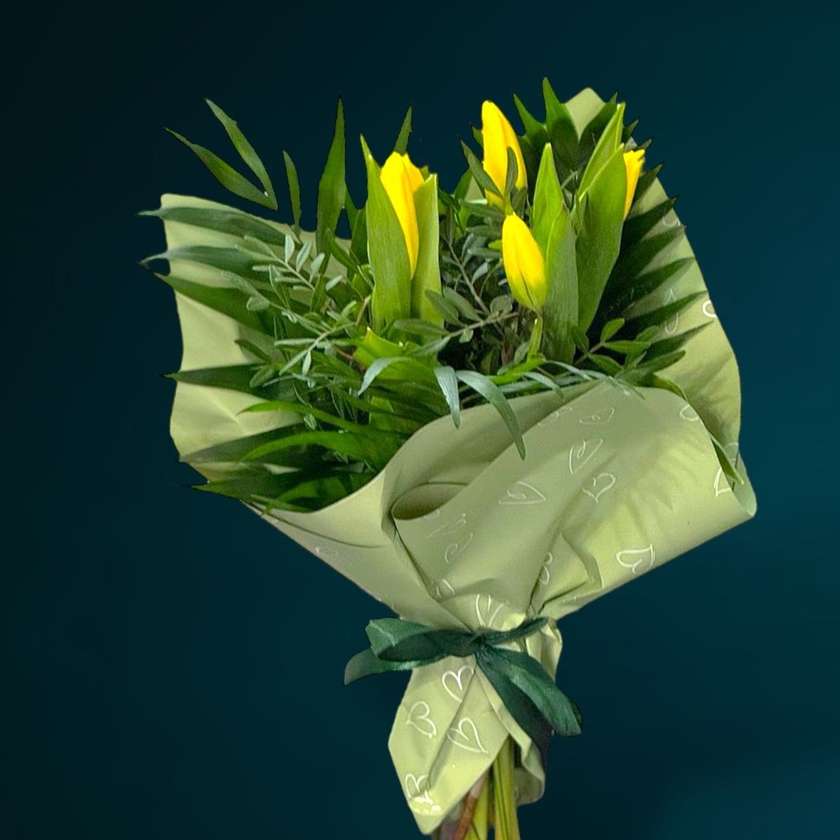 5 Yellow Tulips Bouquet