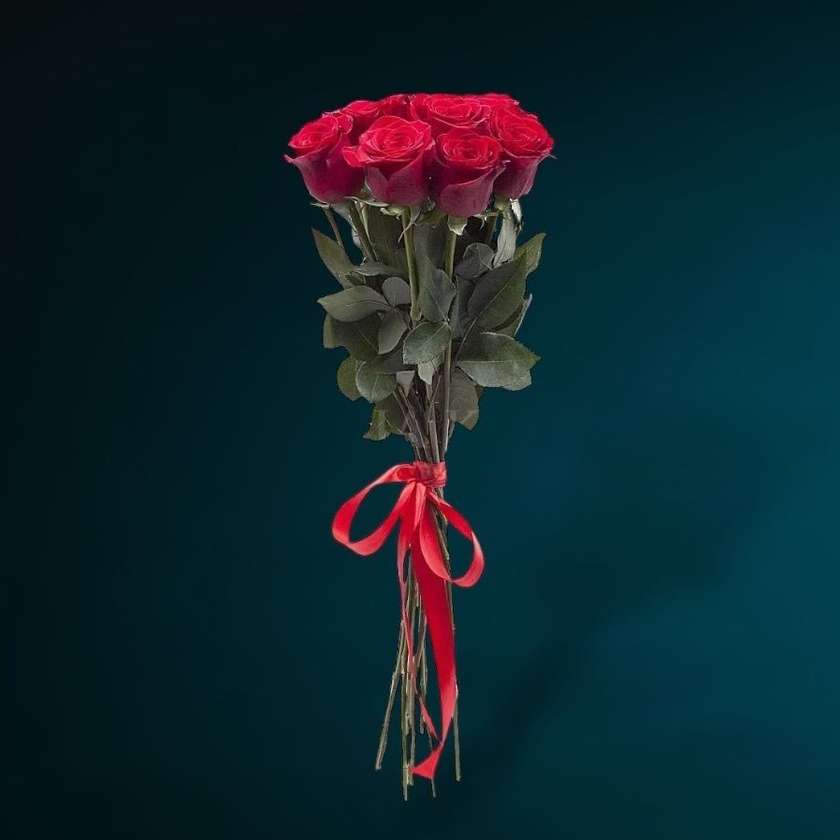 9 Red Roses Bouquet with Ribbon