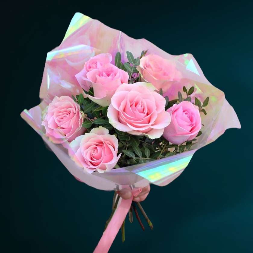 7 Pale Pink Roses Bouquet