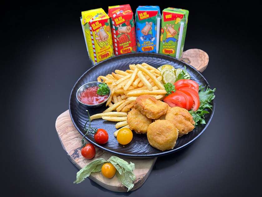 Lasteeine kananagitsatega + kõrrejook