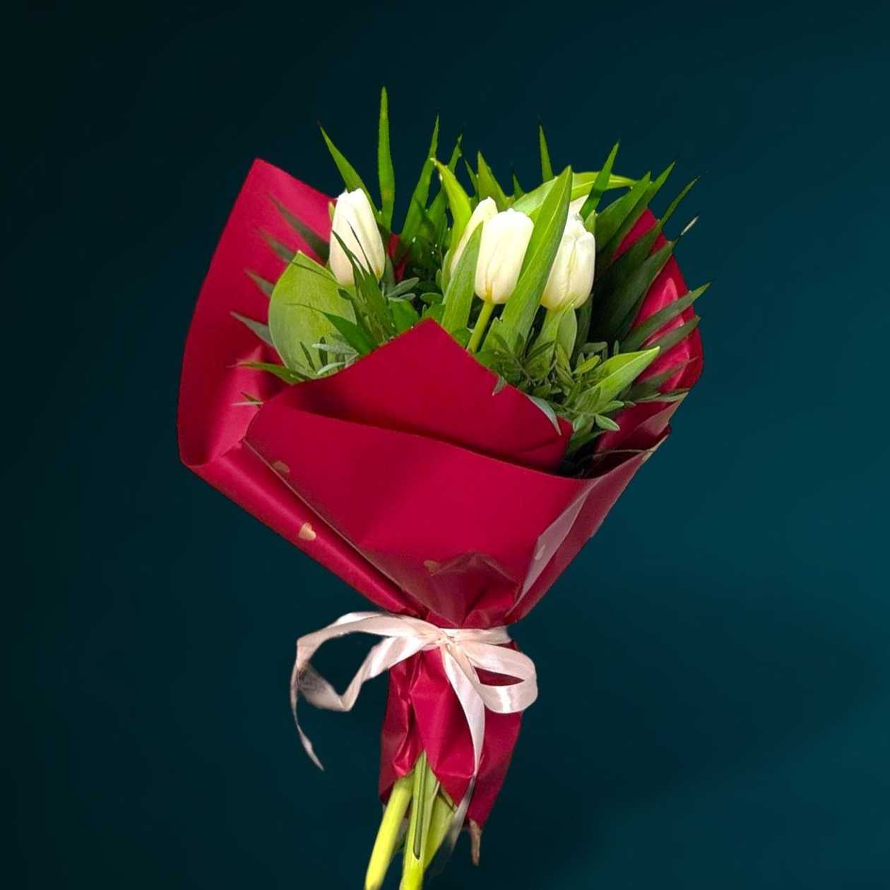 5 White Tulips Bouquet