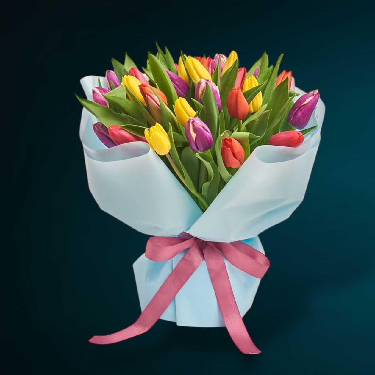 25 Mixed Tulips Bouquet