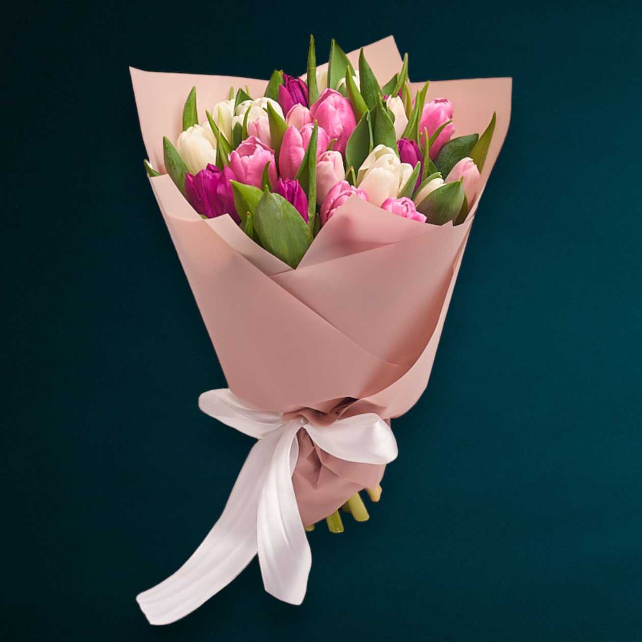 25 Pastel Tulips Bouquet