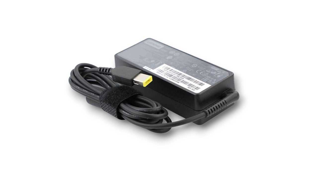 Universal Laptop Adapter 20v3.25A, USB, 1111111111515