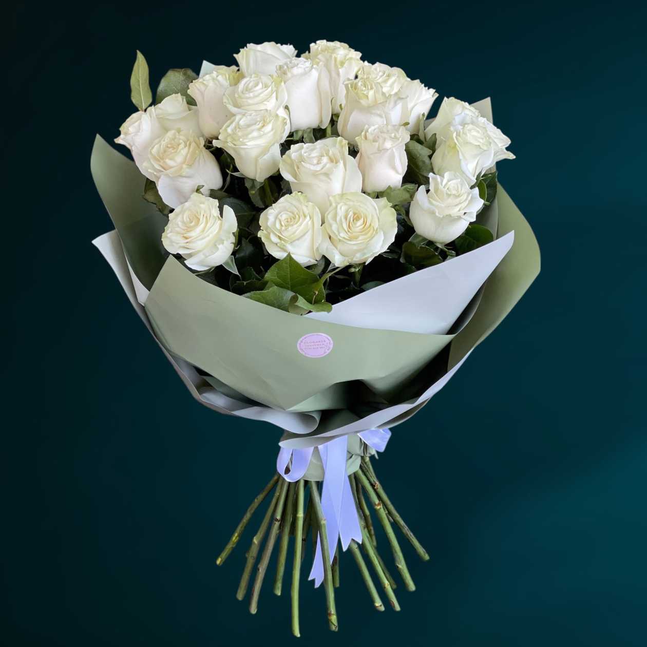 23 White Roses Bouquet