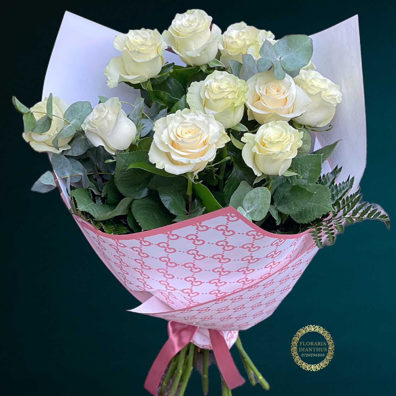 11 White Roses Bouquet