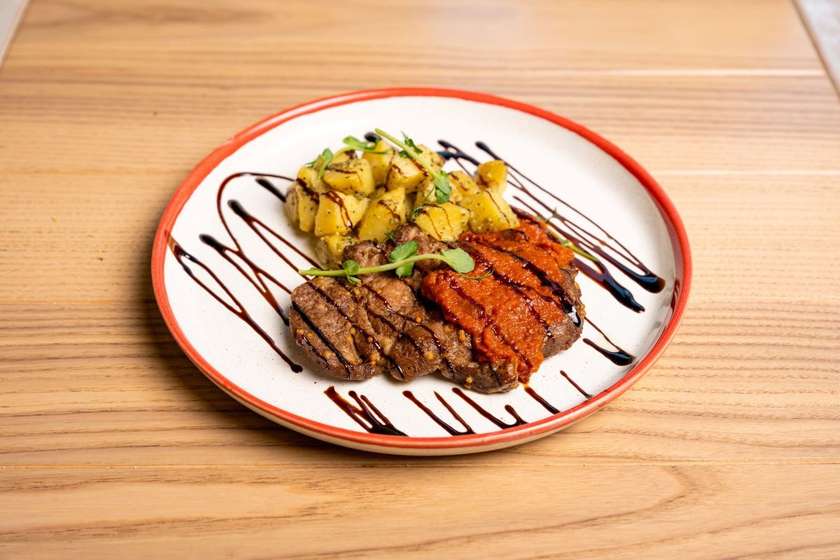 Marinara Pork with Potatoes