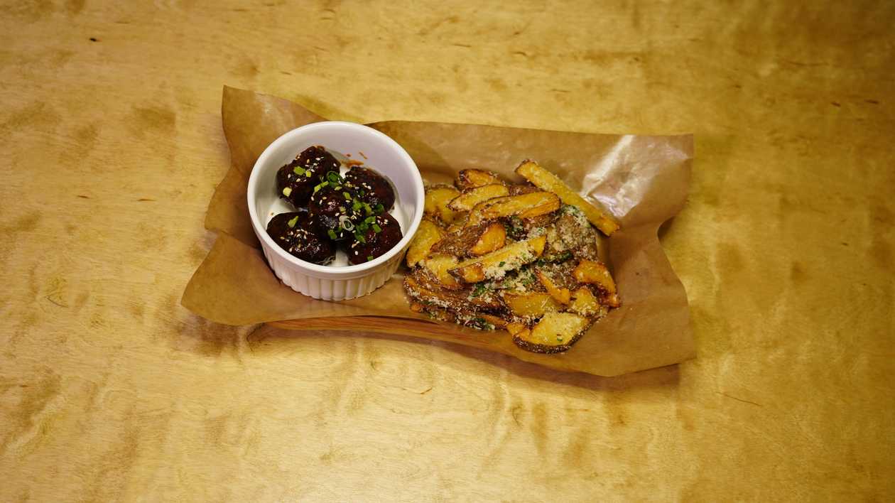 Hot Smokey Meatballs 450g