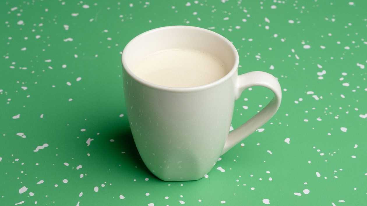 Горячий белый шоколад