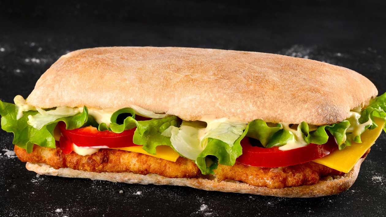 Kanapka ze Sznyclem z Kurczaka