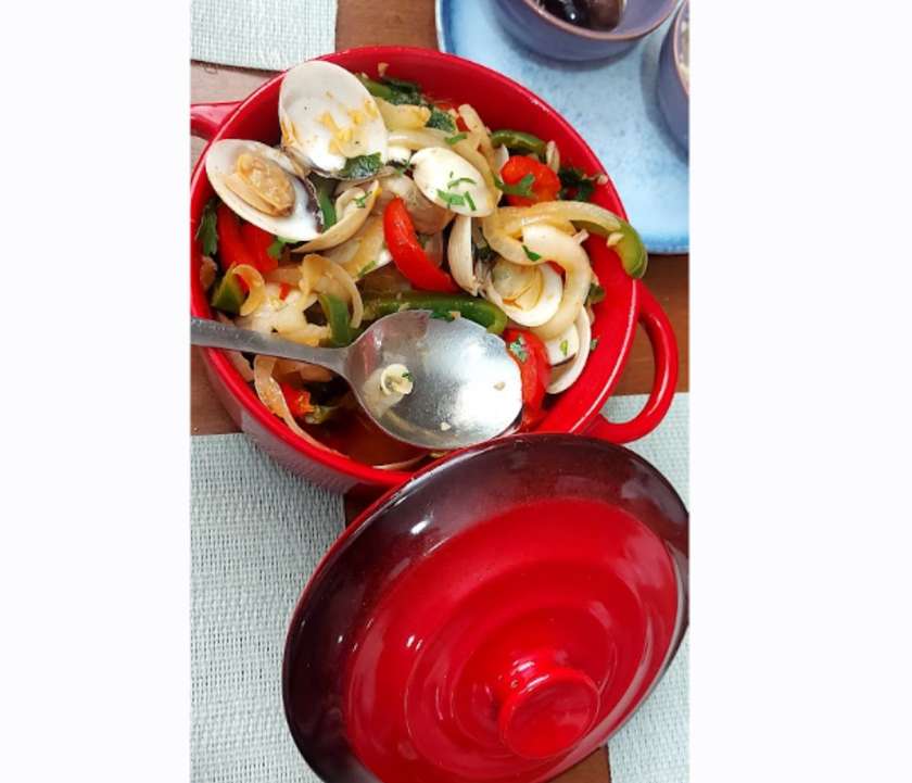 Spanish Style Clams
