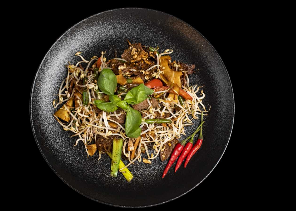 N1. Phad Khee Mao