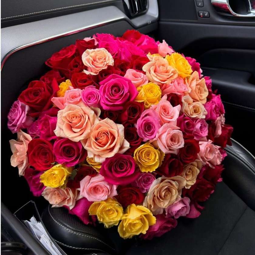 85 Mixed Premium Roses