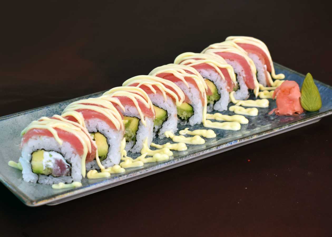 Tuna Philadelphia roll