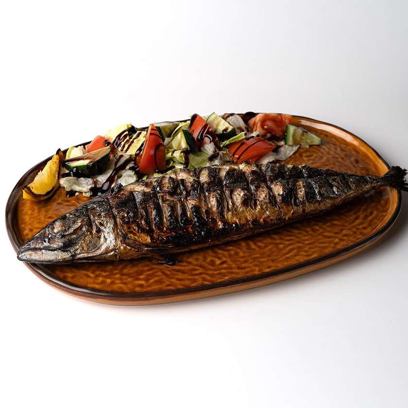 Скумбрія на грилі