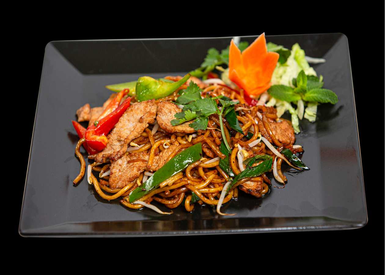 N4. Singapore Noodles