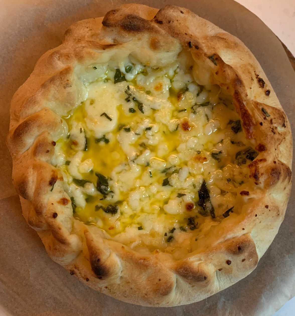 Lazuri Khachapuri