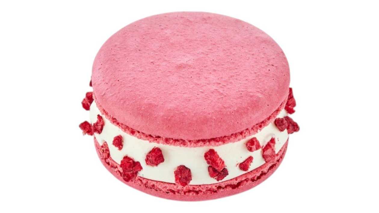 Macaron Dessert with Raspberry Jam