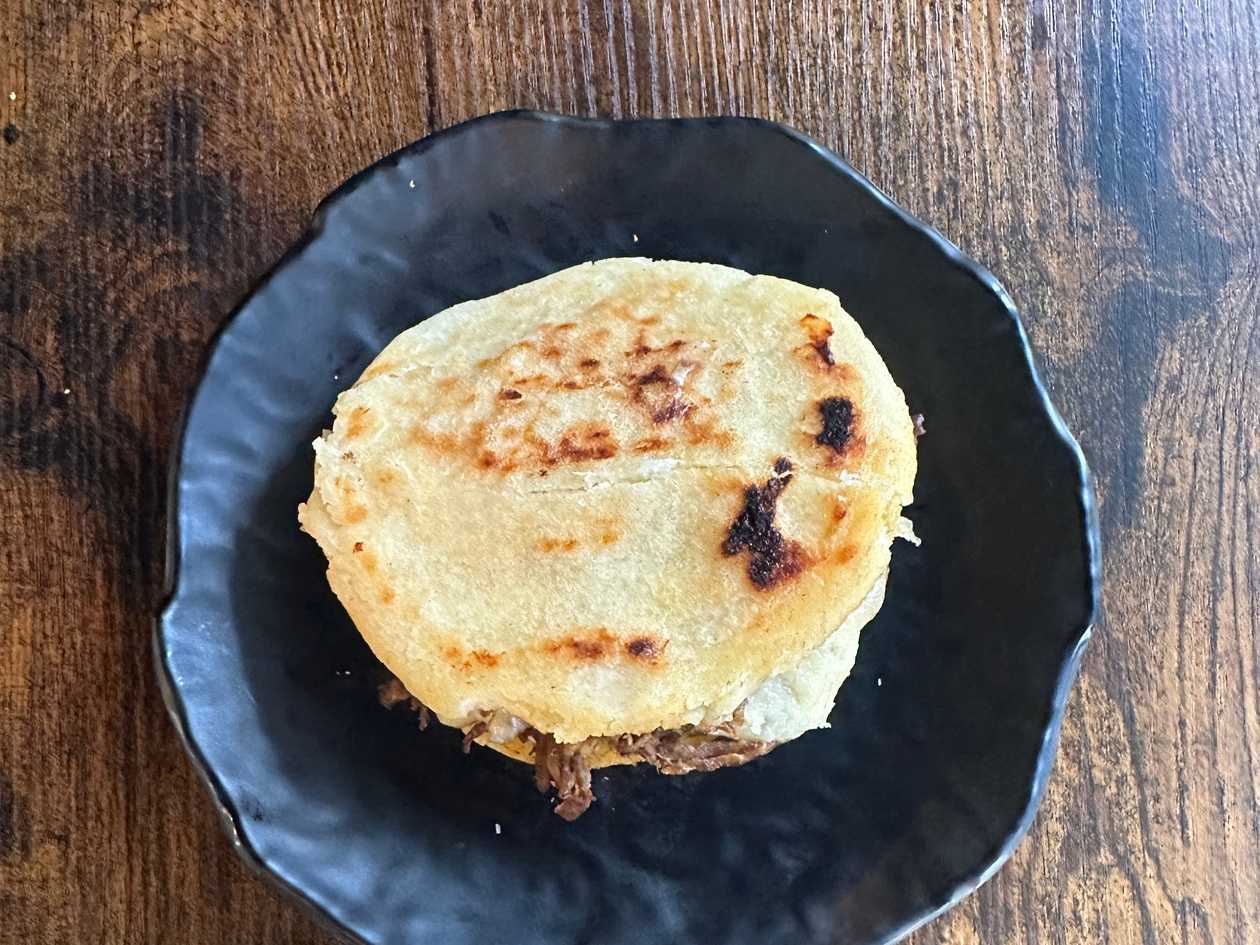 Arepa with beef