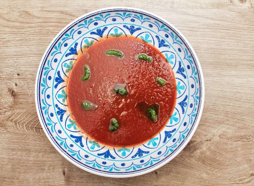 ZUPPA AL POMODORO