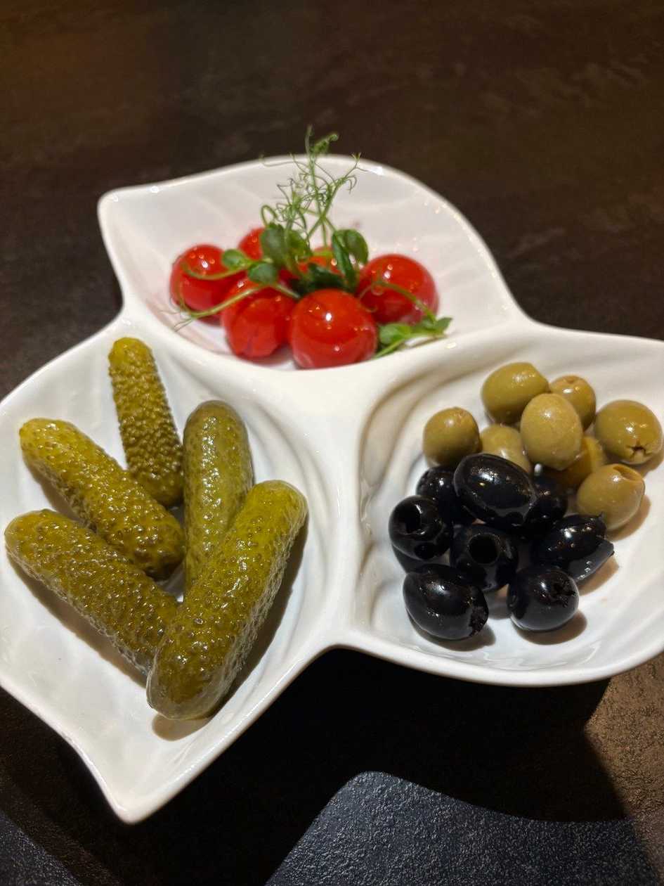 Мариноване асорті