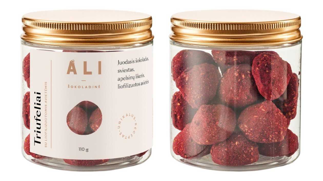 Truffles with Freeze-Dried Raspberries