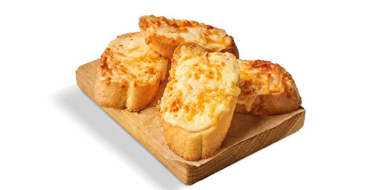 Triple Cheese Garlic Bread