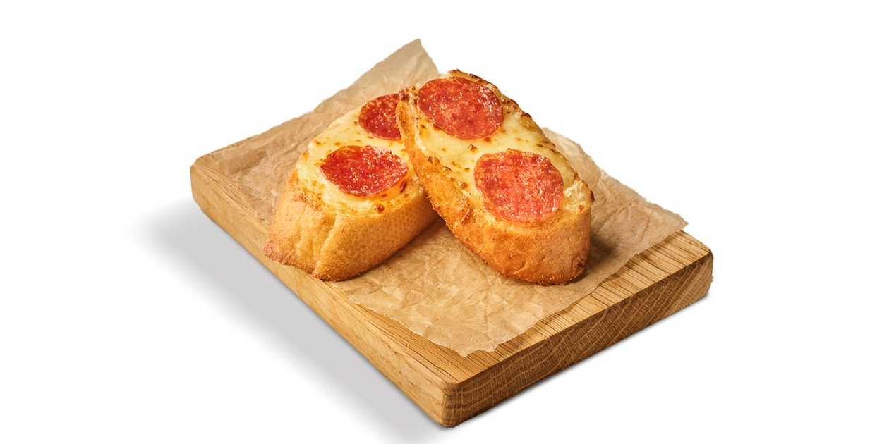 PIECZYWO CZOSNKOWE PEPPERONI