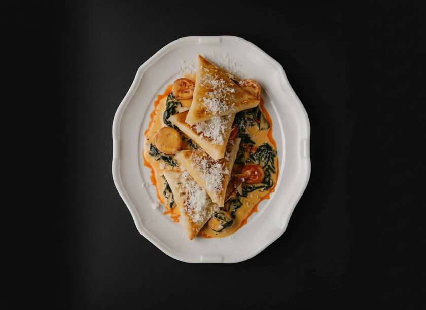 Crepes with Chicken in Cheese Sauce