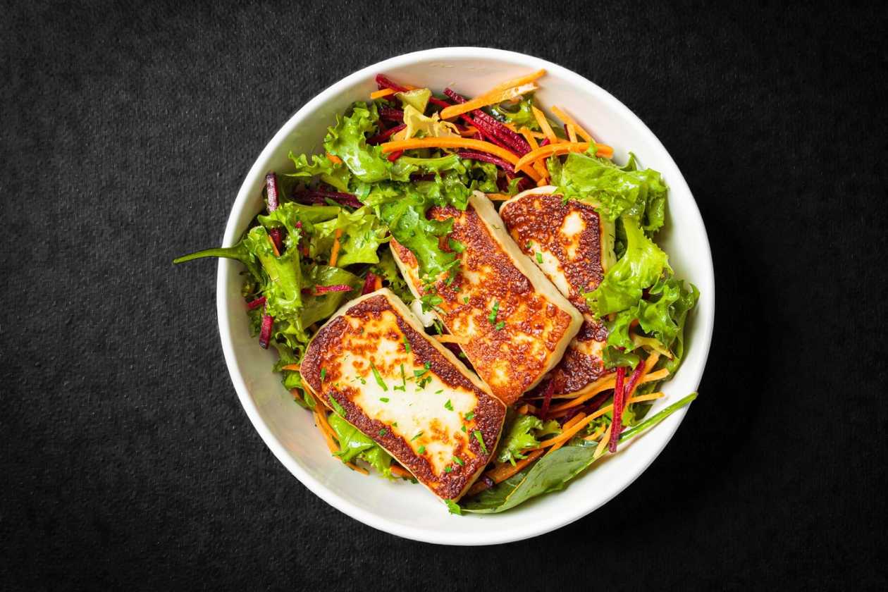 Halloumi talíř