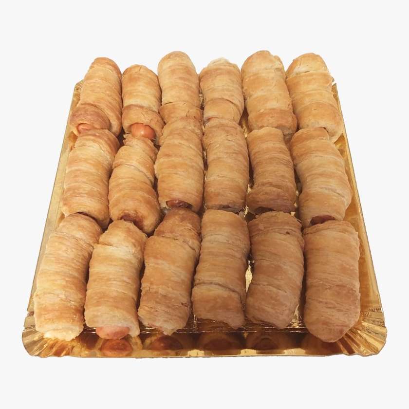 Platou crenvursti in foietaj