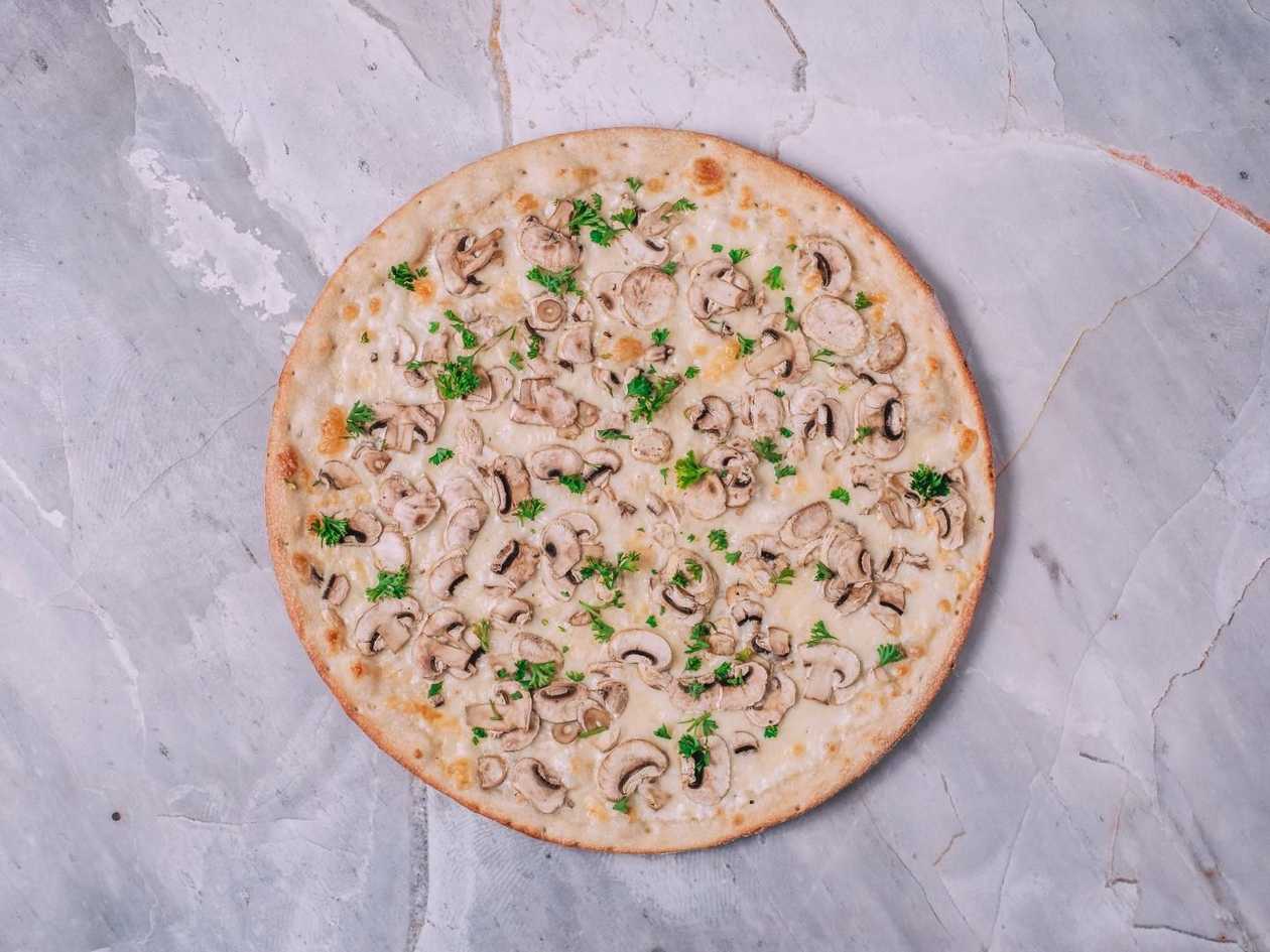15. Mushroom pizza