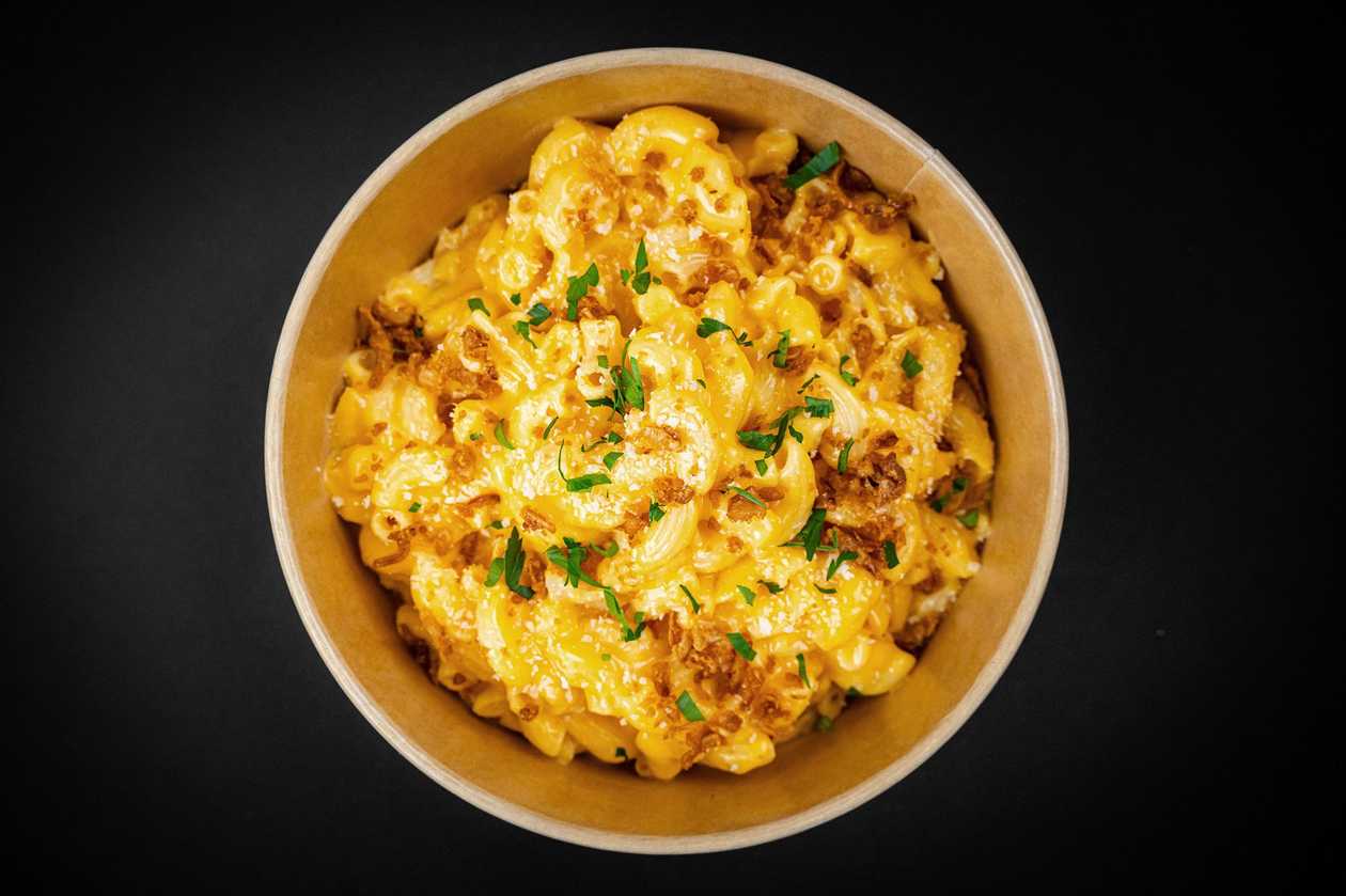 Pasta Paradise's Family Pack