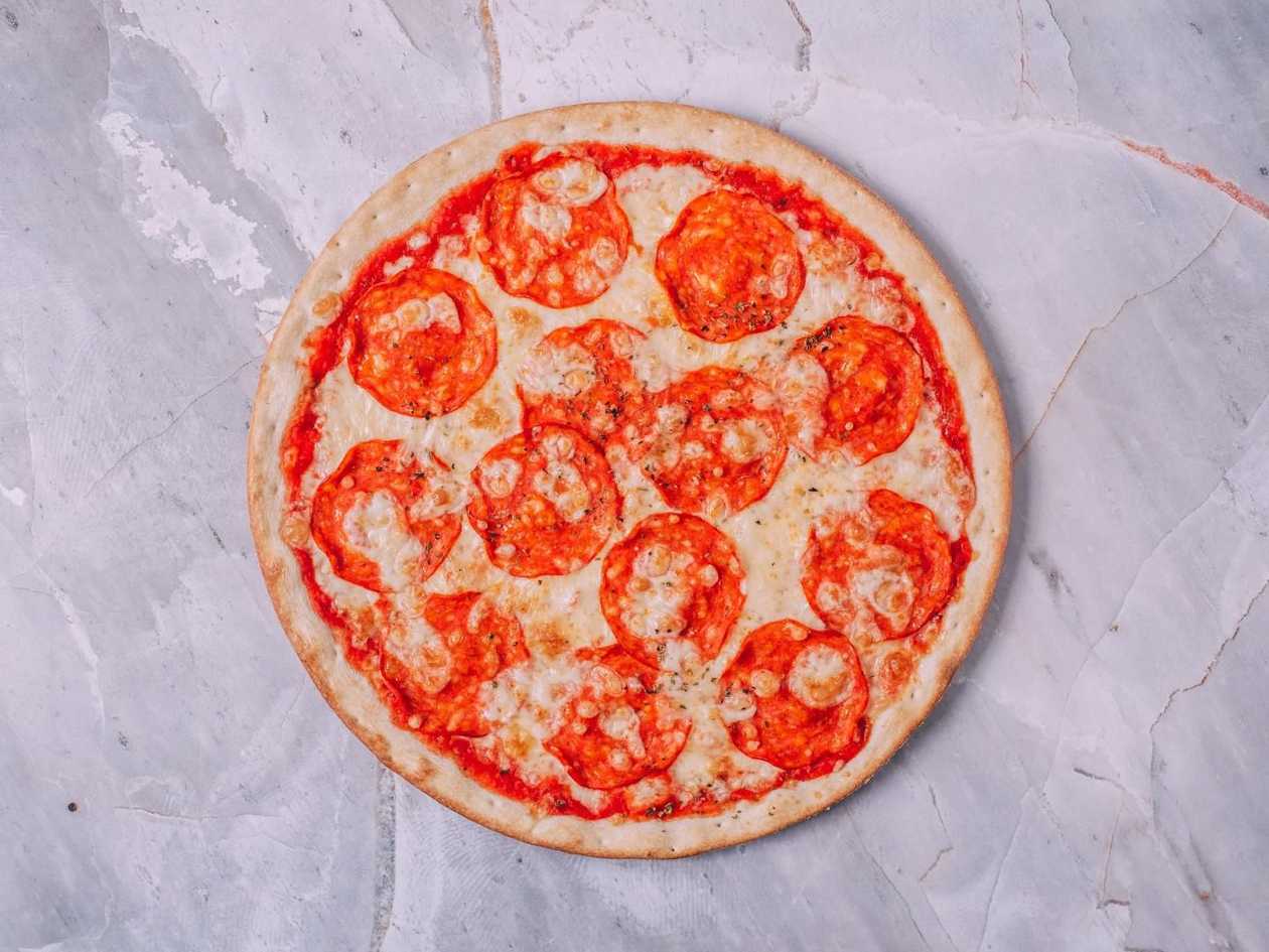 3. Salami pizza