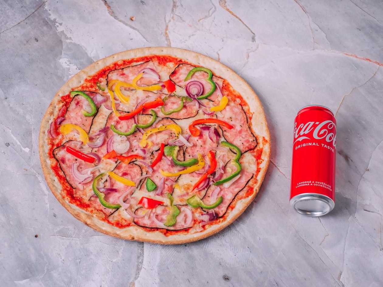 Lunch menu Bacon 32cm + drink 0,5l