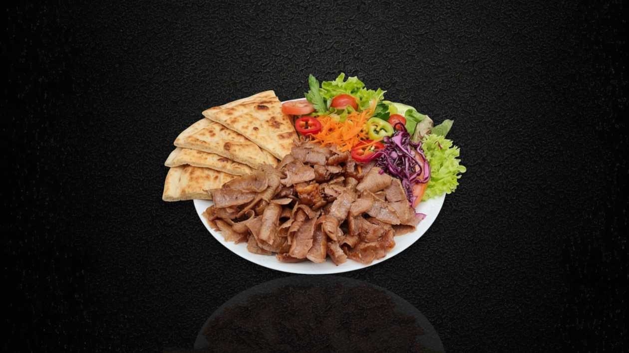 Velký Kebab talíř s chlebem