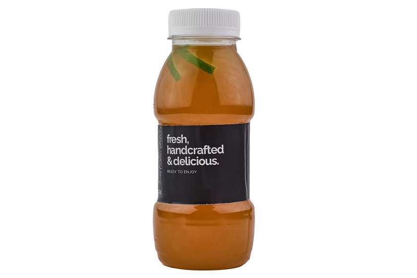 Ledový čaj s citronem a limetkou