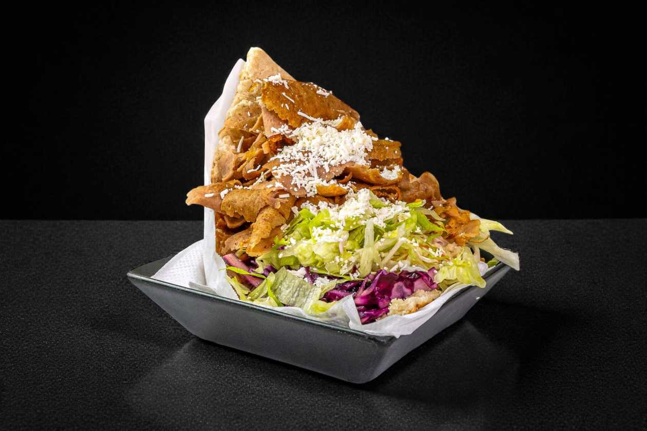 Döner with cheesse