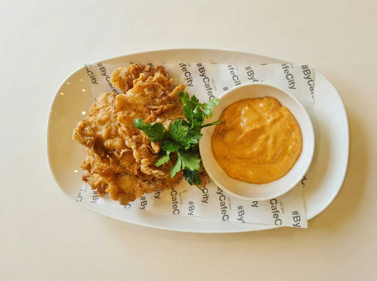 Chicken Strips with Curry Sauce