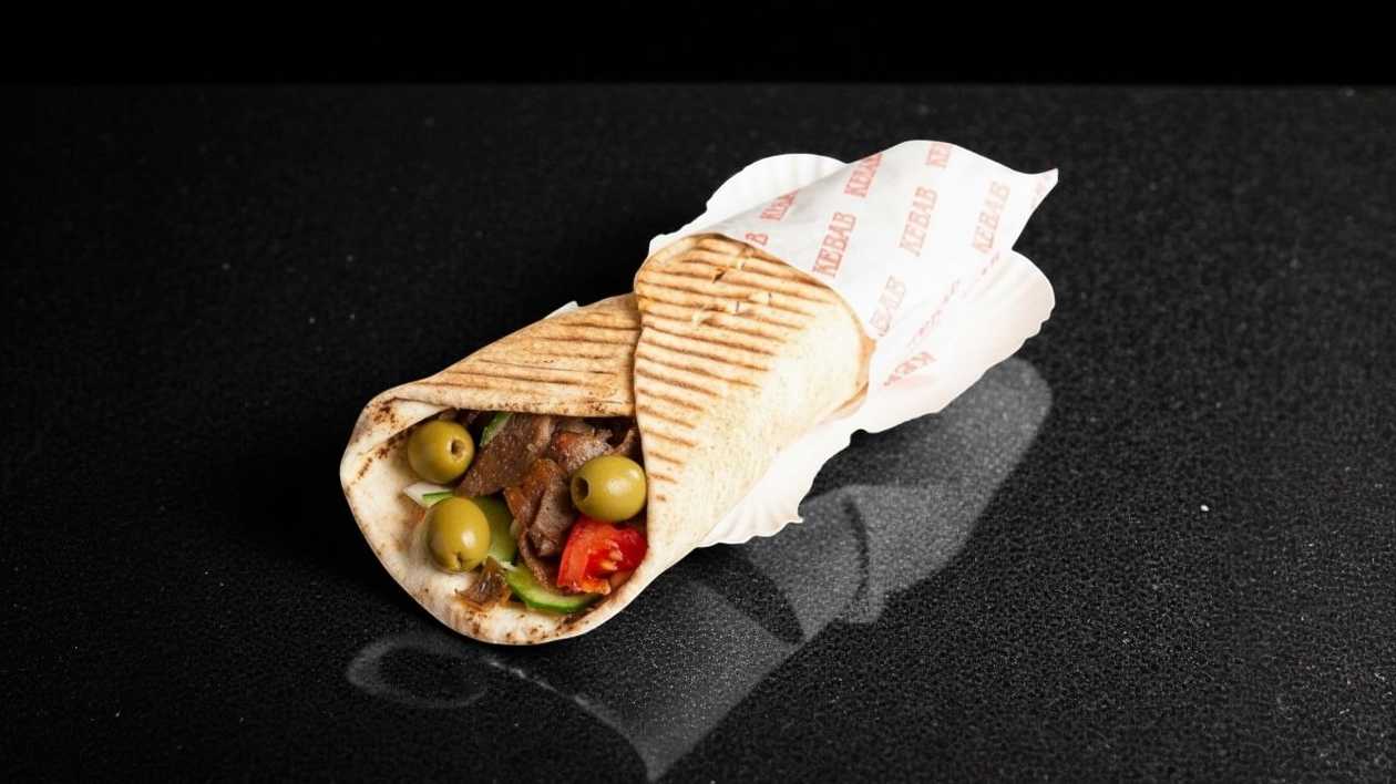 Dürüm Kebab with olives