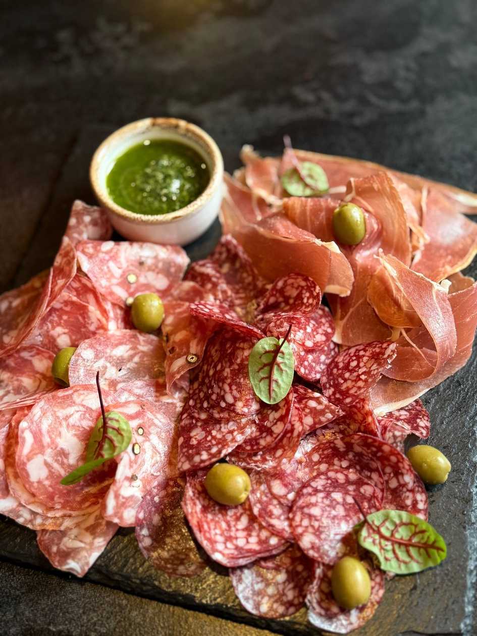 М'ясна тарілка